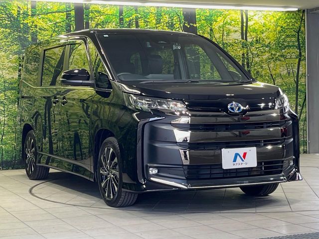 TOYOTA NOAH HYBRID 2023 Image 31