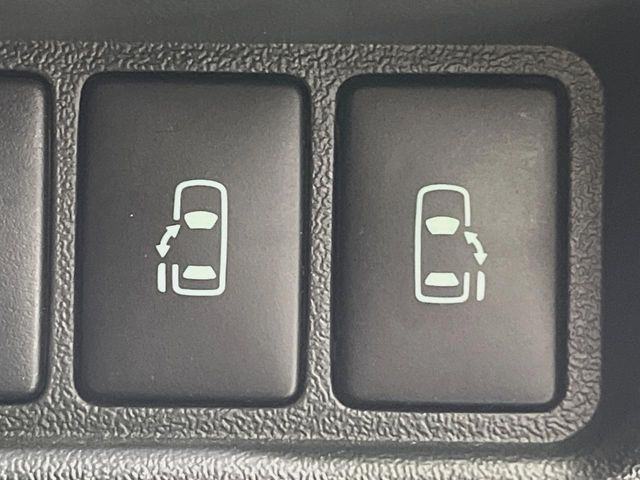 TOYOTA HIACE VAN 2WD 2022 Image 31