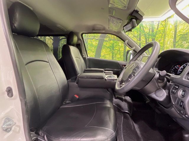 TOYOTA HIACE VAN 2WD 2022 Image 31