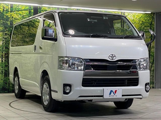 TOYOTA HIACE VAN 2WD 2022 Image 31
