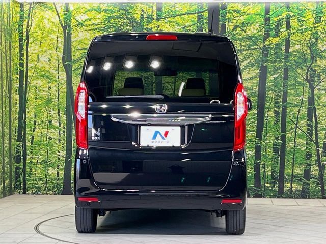 HONDA N BOX 2019 Image 31