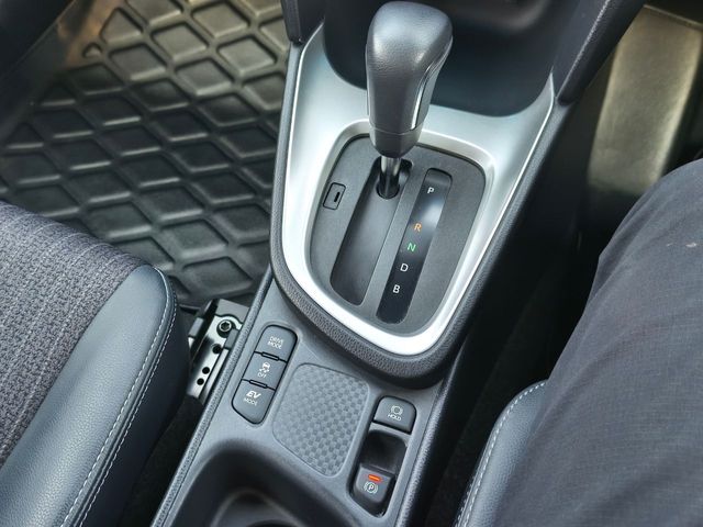 TOYOTA YARIS CROSS HYBRID 2023 Image 31