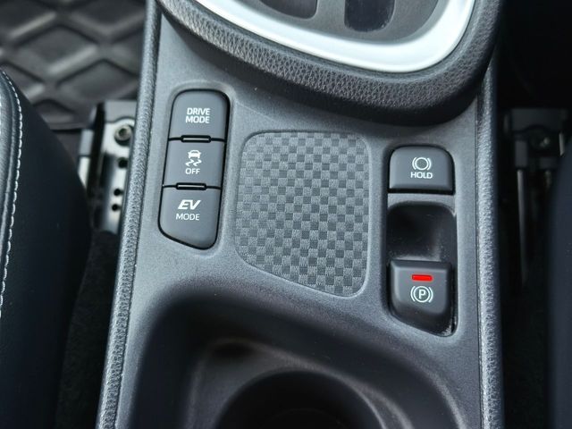 TOYOTA YARIS CROSS HYBRID 2023 Image 31