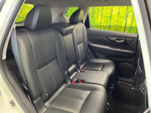 NISSAN X-TRAIL 2WD 2018 Image 31