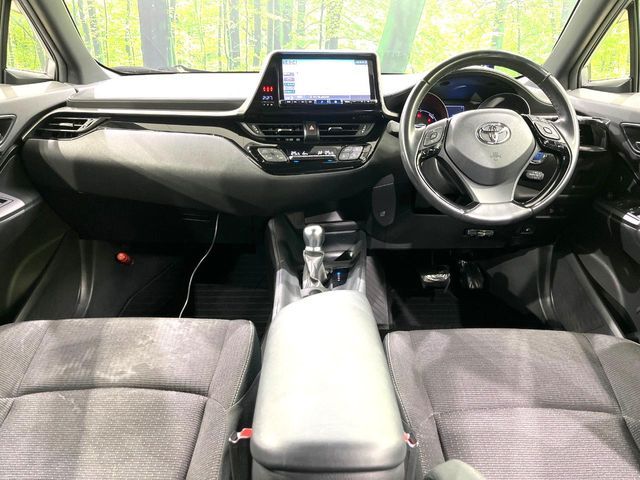 TOYOTA C-HR 2018 Image 31