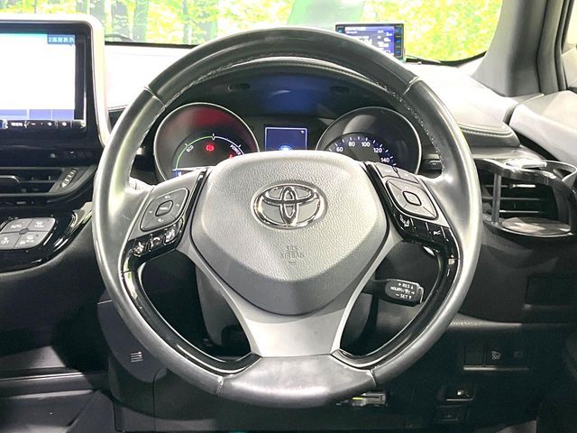 TOYOTA C-HR 2018 Image 31