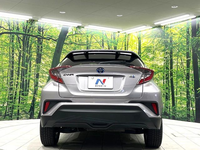 TOYOTA C-HR 2018 Image 31