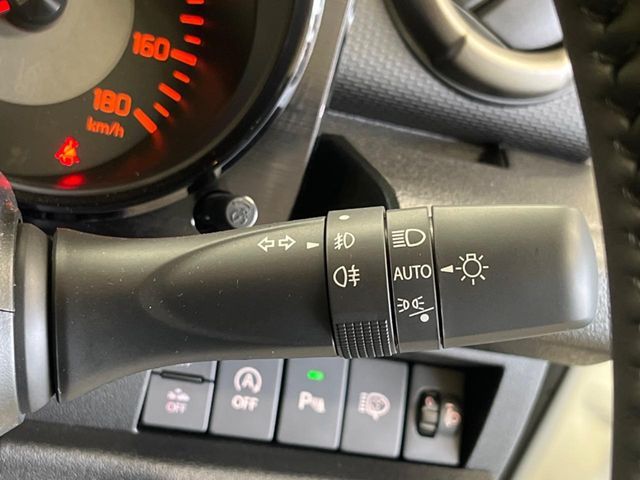 SUZUKI JIMNY NOMADE 2026 Image 31