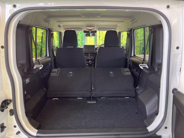 SUZUKI JIMNY NOMADE 2026 Image 31