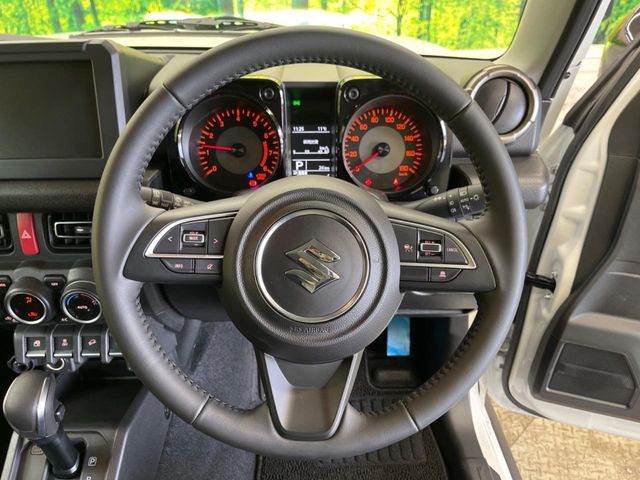 SUZUKI JIMNY NOMADE 2026 Image 31