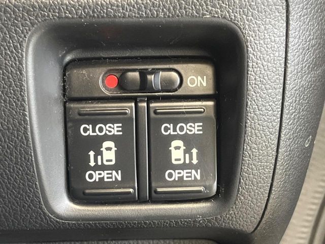 HONDA N BOX CUSTOM 2014 Image 31