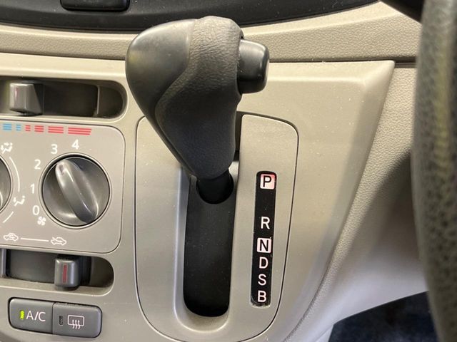 DAIHATSU MIRA E:S 2015 Image 31