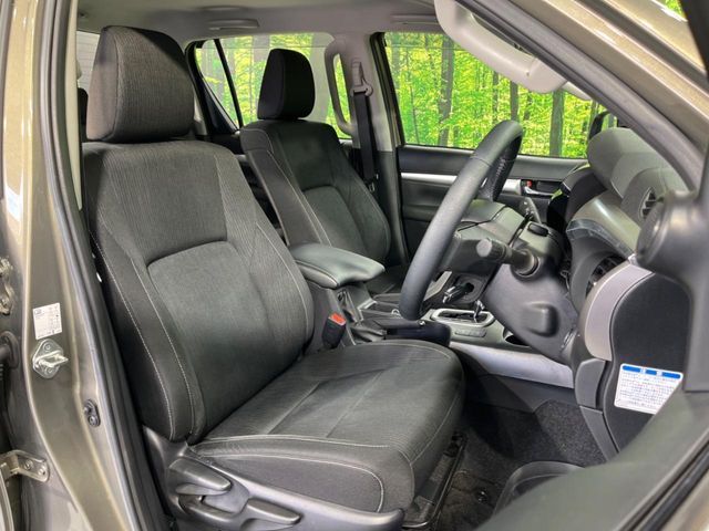 TOYOTA HILUX 4WD 2022 Image 31