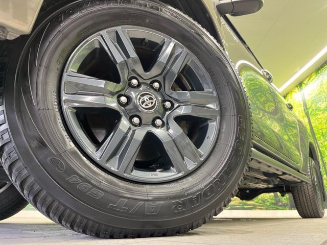 TOYOTA HILUX 4WD 2022 Image 31