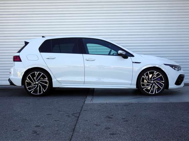 VOLKSWAGEN GOLF R 2022 Image 31
