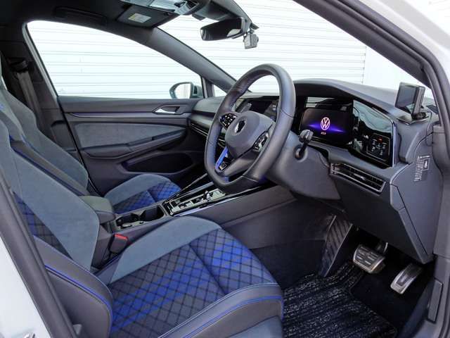 VOLKSWAGEN GOLF R 2022 Image 31