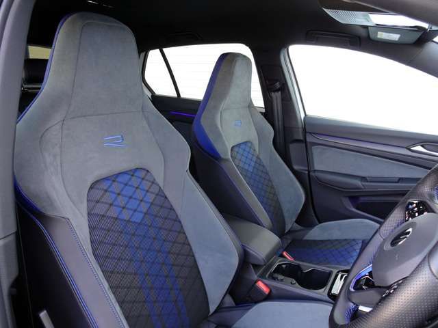 VOLKSWAGEN GOLF R 2022 Image 31