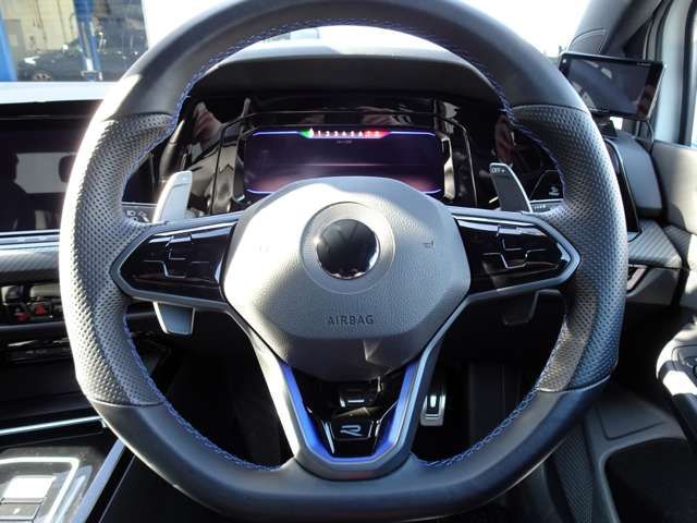 VOLKSWAGEN GOLF R 2022 Image 31