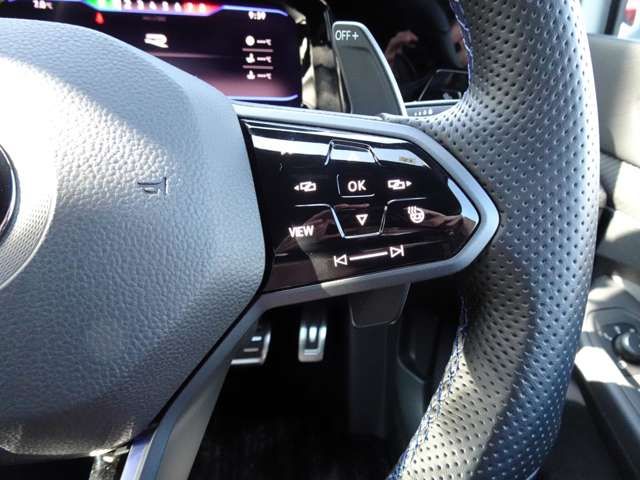 VOLKSWAGEN GOLF R 2022 Image 31