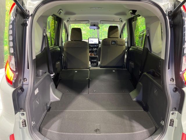 TOYOTA SIENTA HYBRID 2024 Image 31