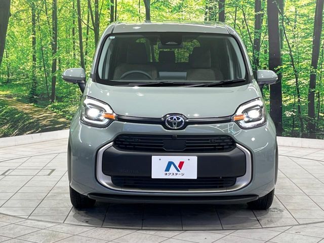 TOYOTA SIENTA HYBRID 2024 Image 31