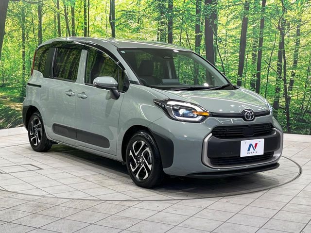 TOYOTA SIENTA HYBRID 2024 Image 31