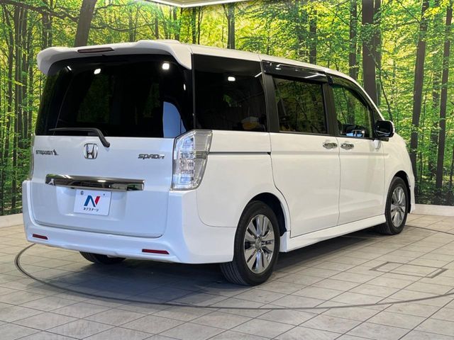 HONDA STEPWAGON SPADA 2012 Image 31