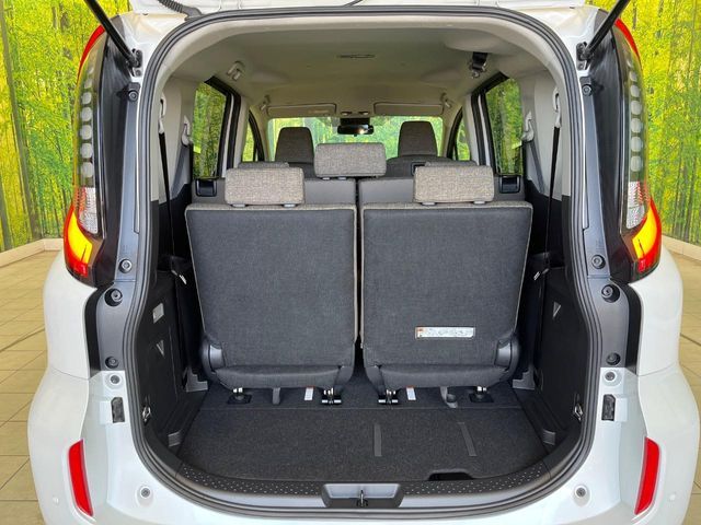 TOYOTA SIENTA HYBRID 2025 Image 31