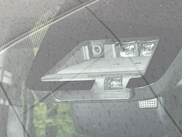 TOYOTA VOXY 2022 Image 31