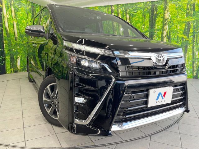 TOYOTA VOXY 2022 Image 31