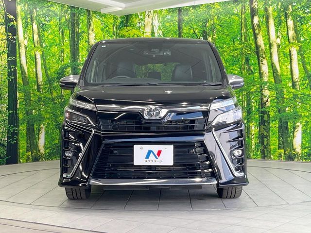 TOYOTA VOXY 2022 Image 31
