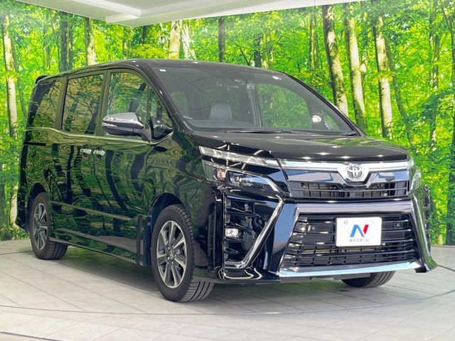 TOYOTA VOXY 2022 Image 31