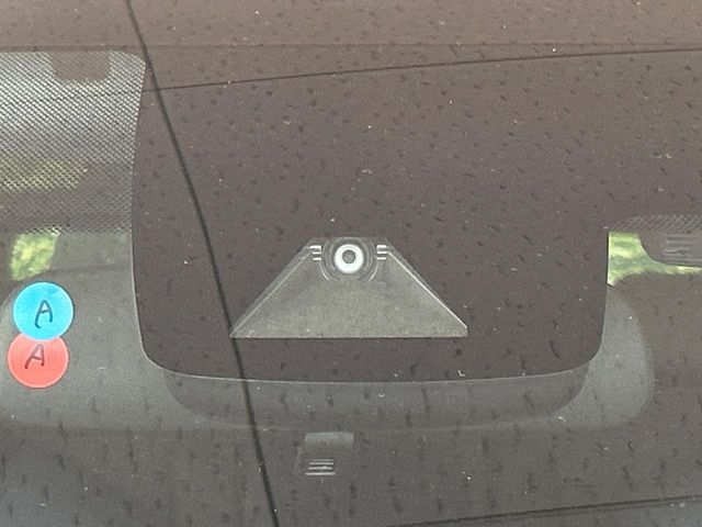 TOYOTA PRIUS 2017 Image 31