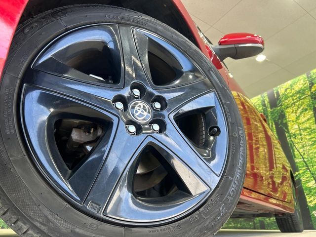 TOYOTA PRIUS 2017 Image 31