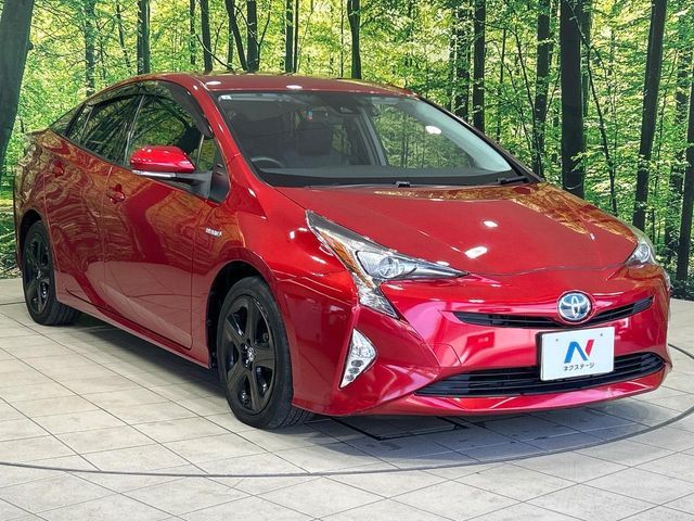 TOYOTA PRIUS 2017 Image 31