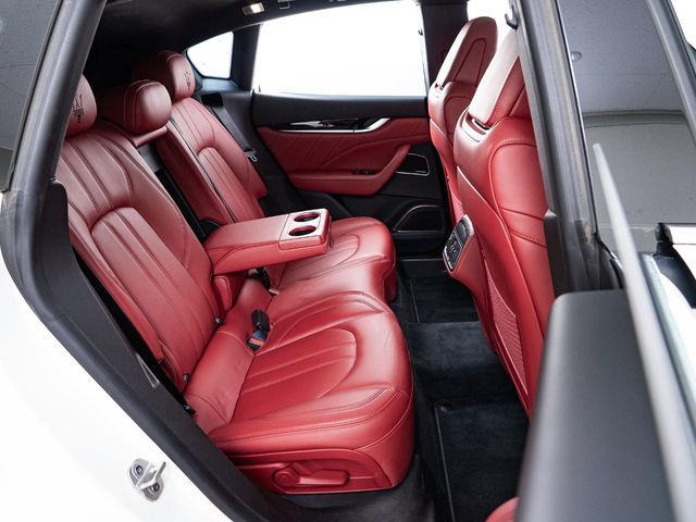 MASERATI LEVANTE 2021 Image 31