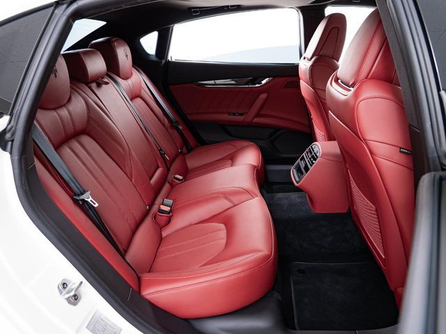 MASERATI QUATTROPORT 2020 Image 31