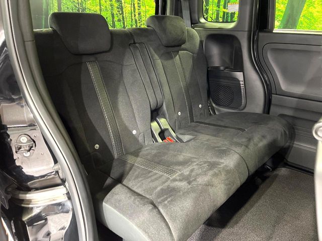 HONDA N BOX CUSTOM 2023 Image 31