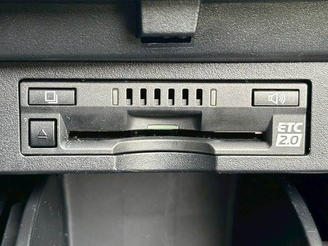 TOYOTA VELLFIRE 2018 Image 31