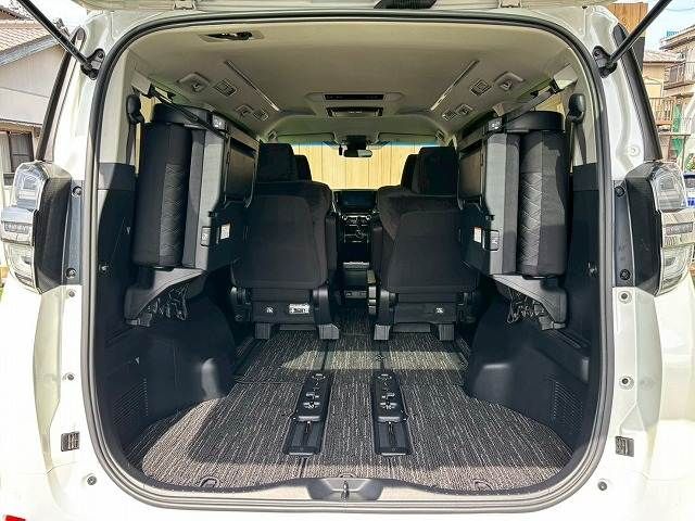 TOYOTA VELLFIRE 2018 Image 31