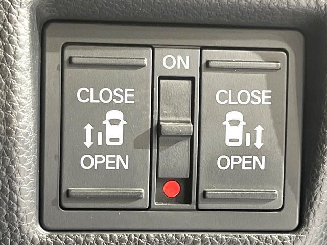 HONDA N BOX CUSTOM 2019 Image 31