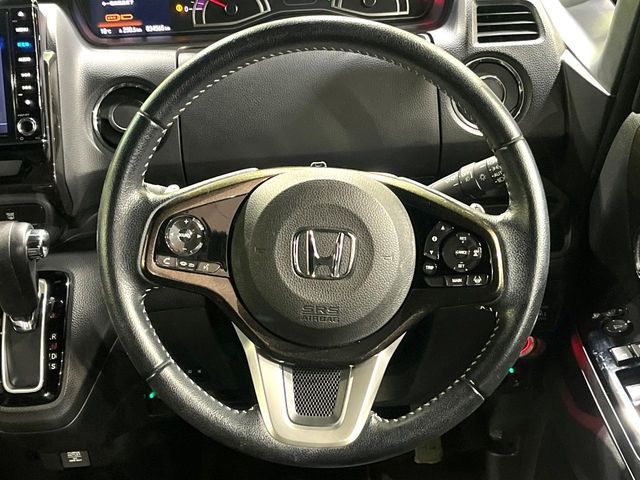 HONDA N BOX CUSTOM 2019 Image 31