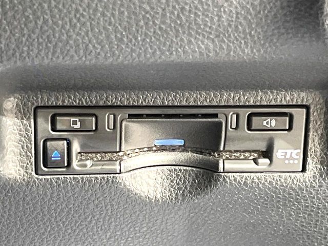 TOYOTA SIENTA HYBRID 2024 Image 31