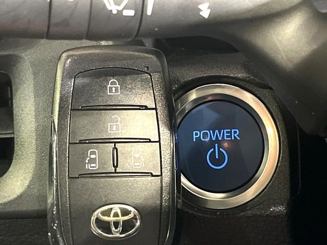 TOYOTA SIENTA HYBRID 2024 Image 31