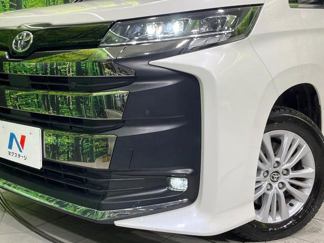 TOYOTA NOAH 4WD 2025 Image 31