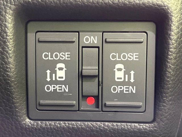 HONDA N BOX CUSTOM 2021 Image 31