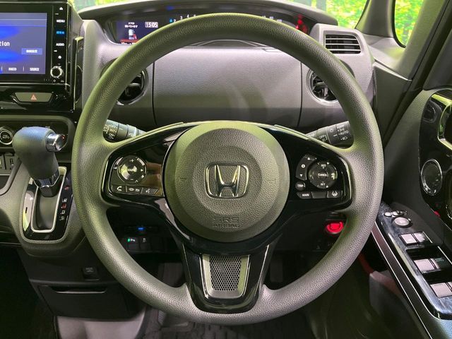 HONDA N BOX CUSTOM 2021 Image 31