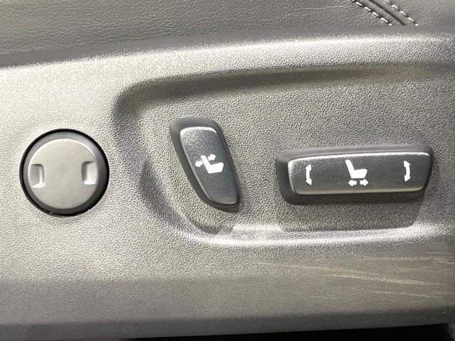 TOYOTA LANDCRUISER PRADO 2023 Image 31