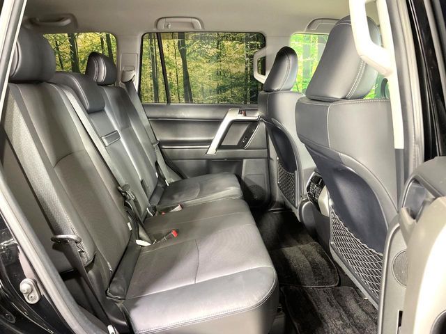 TOYOTA LANDCRUISER PRADO 2023 Image 31