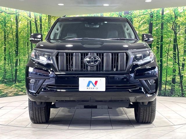 TOYOTA LANDCRUISER PRADO 2023 Image 31